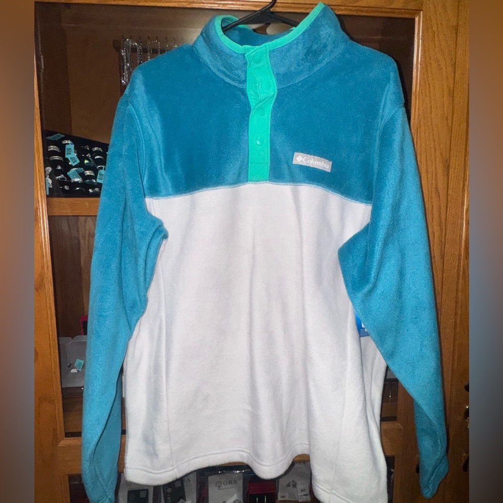 Columbia Turquoise Fleece Jacket